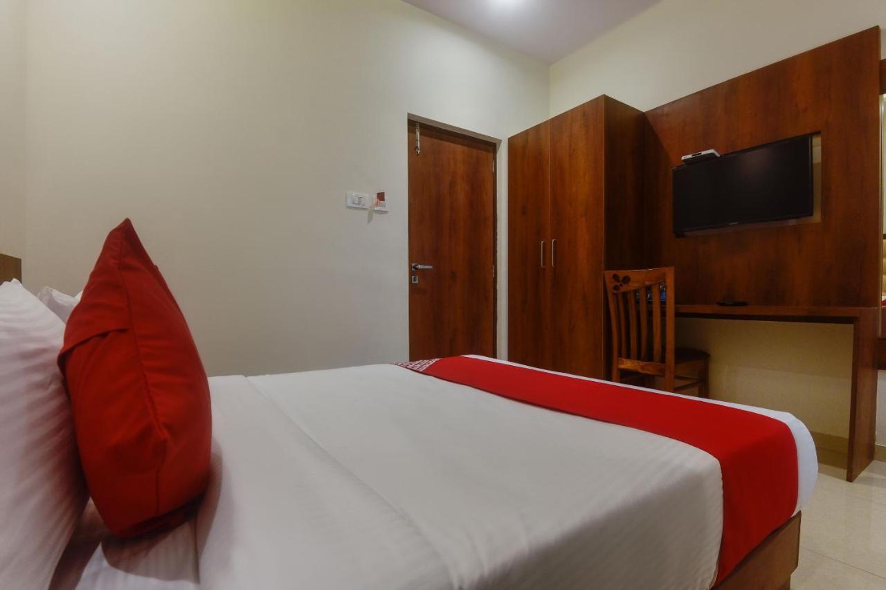 מלון Bhiwandi Oyo Shubham Residency מראה חיצוני תמונה