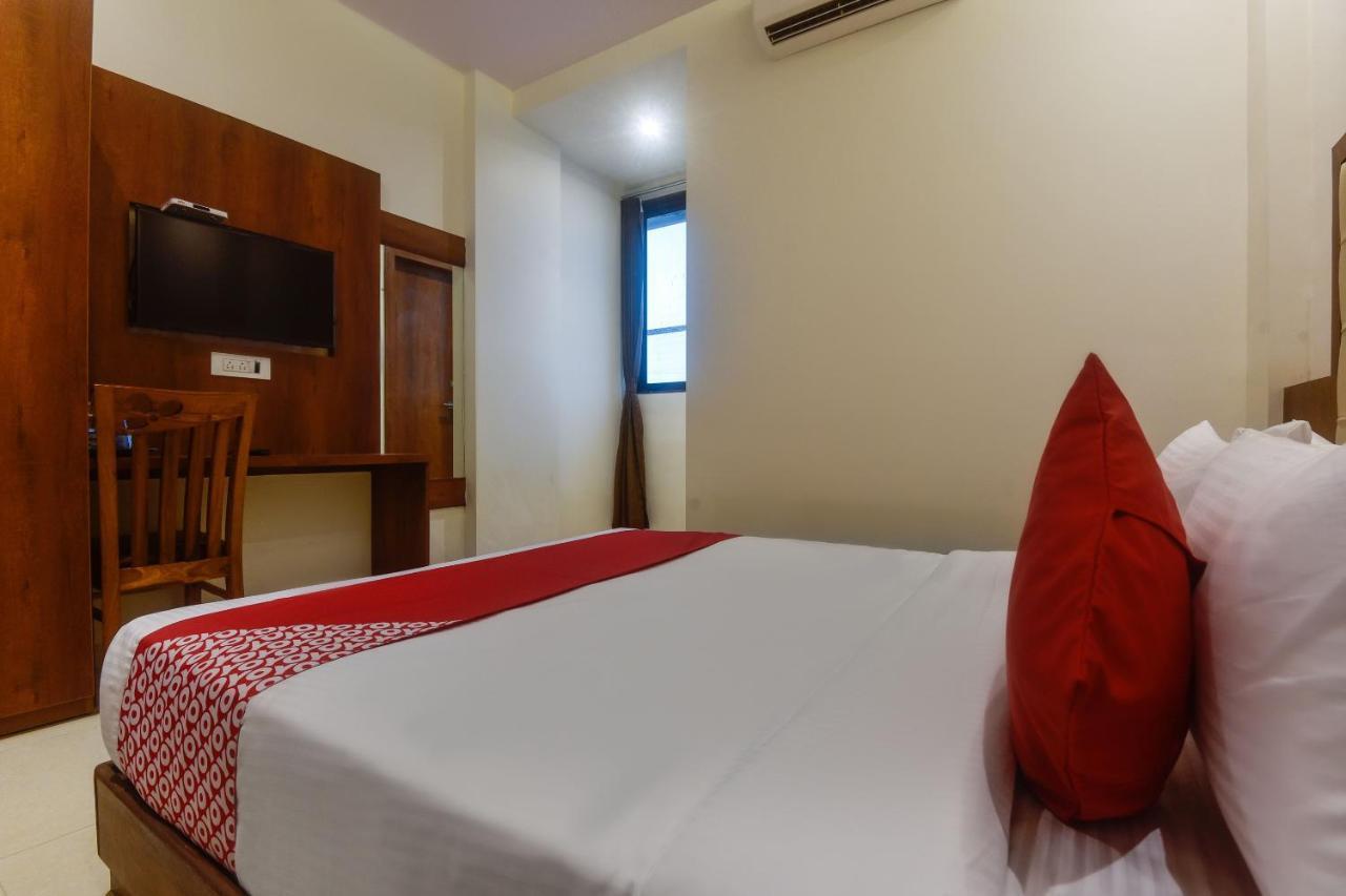 מלון Bhiwandi Oyo Shubham Residency מראה חיצוני תמונה