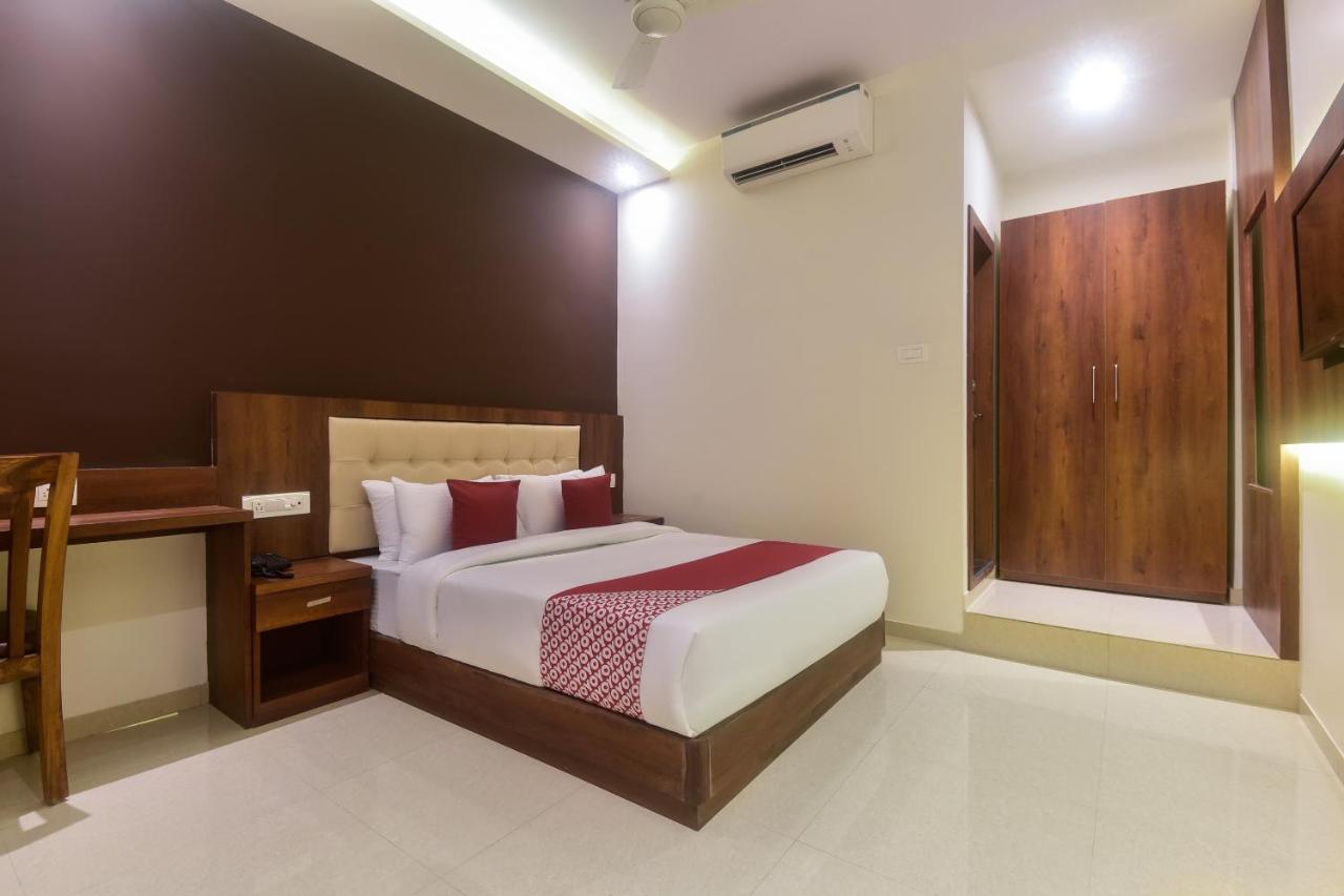 מלון Bhiwandi Oyo Shubham Residency מראה חיצוני תמונה